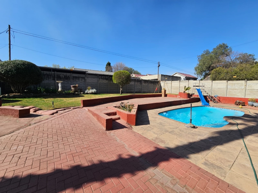4 Bedroom Property for Sale in Sasolburg Ext 11 Free State